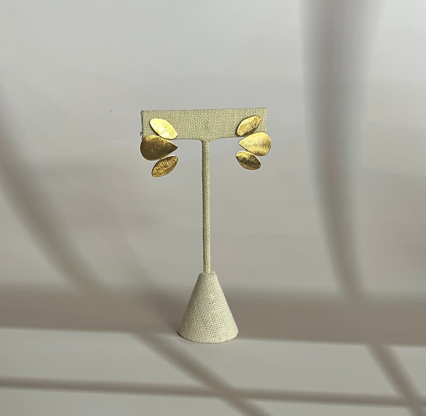 Aretes Trilar